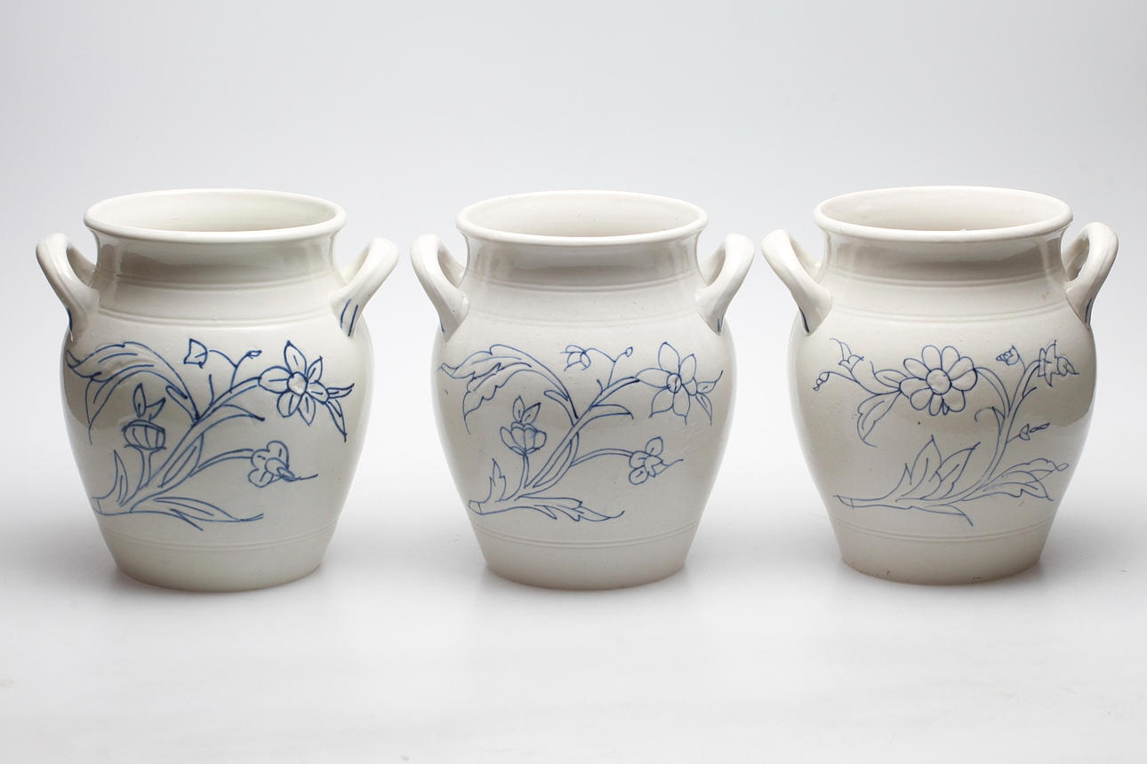 KRUKOR, 3 st, stenmassa, Rörstrand, 1900-talets första hälft.