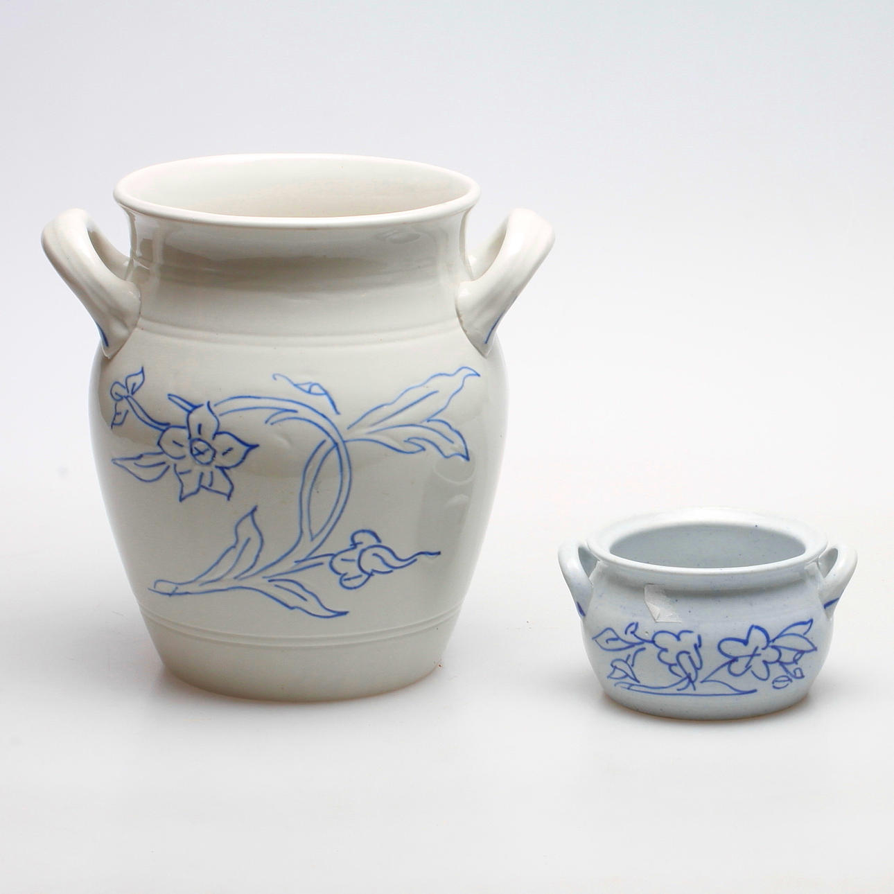 KRUKOR, 2 st, stenmassa, Rörstrand, 1900-talets första hälft.