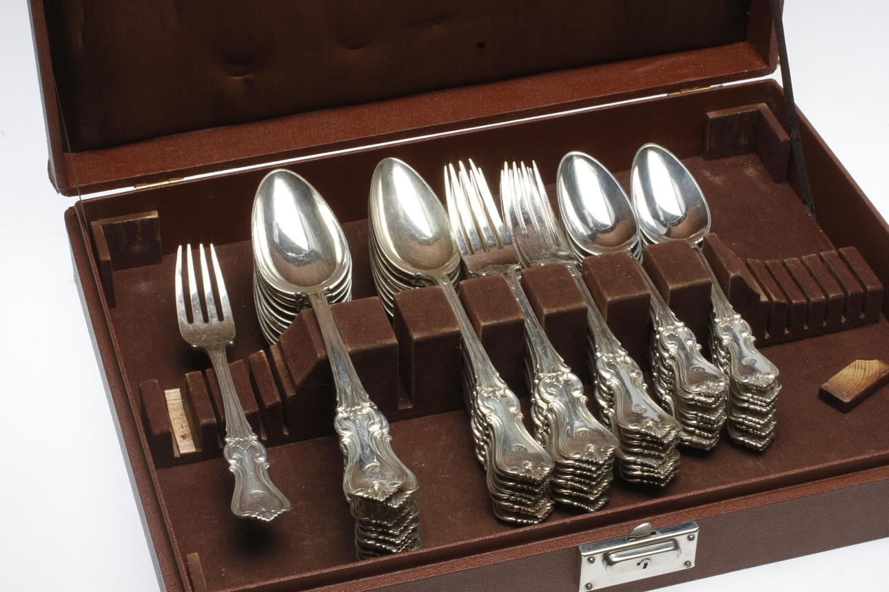BESTICK, 53 delar, "Olga", Frans Holm, 1800-tal, Vadstena, Silver, ca 3800 gram.