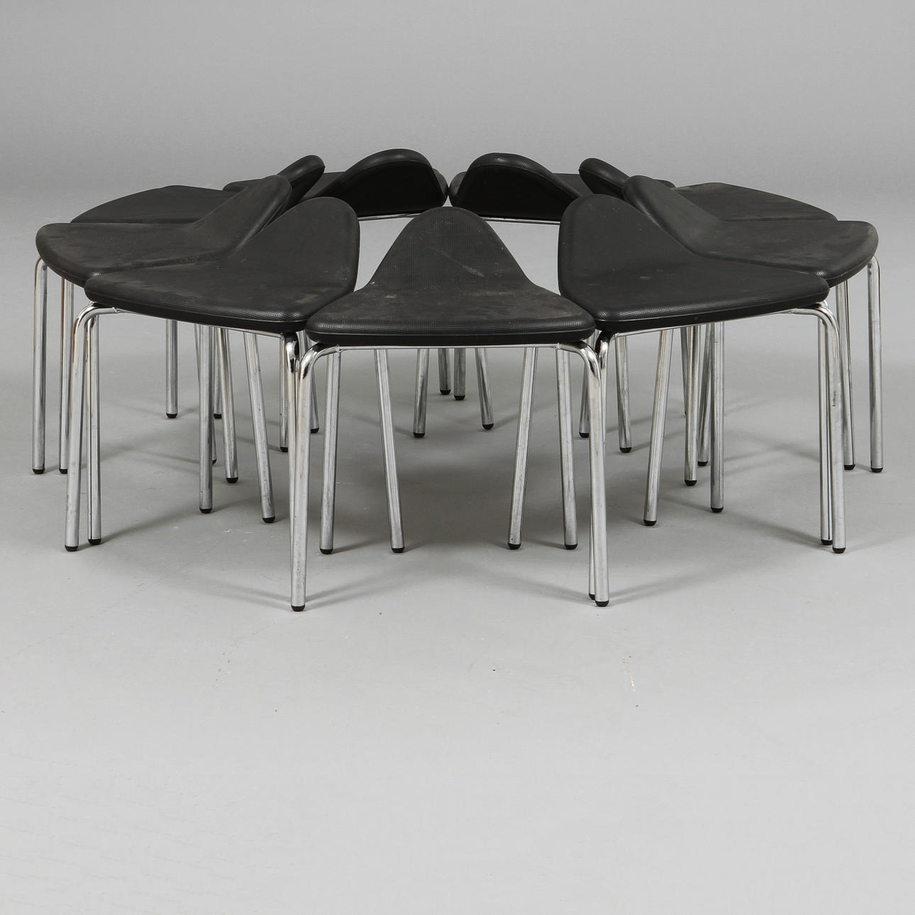 PALLAR, 9 st, "Plektrum" Sandin & Bülow för Materia.