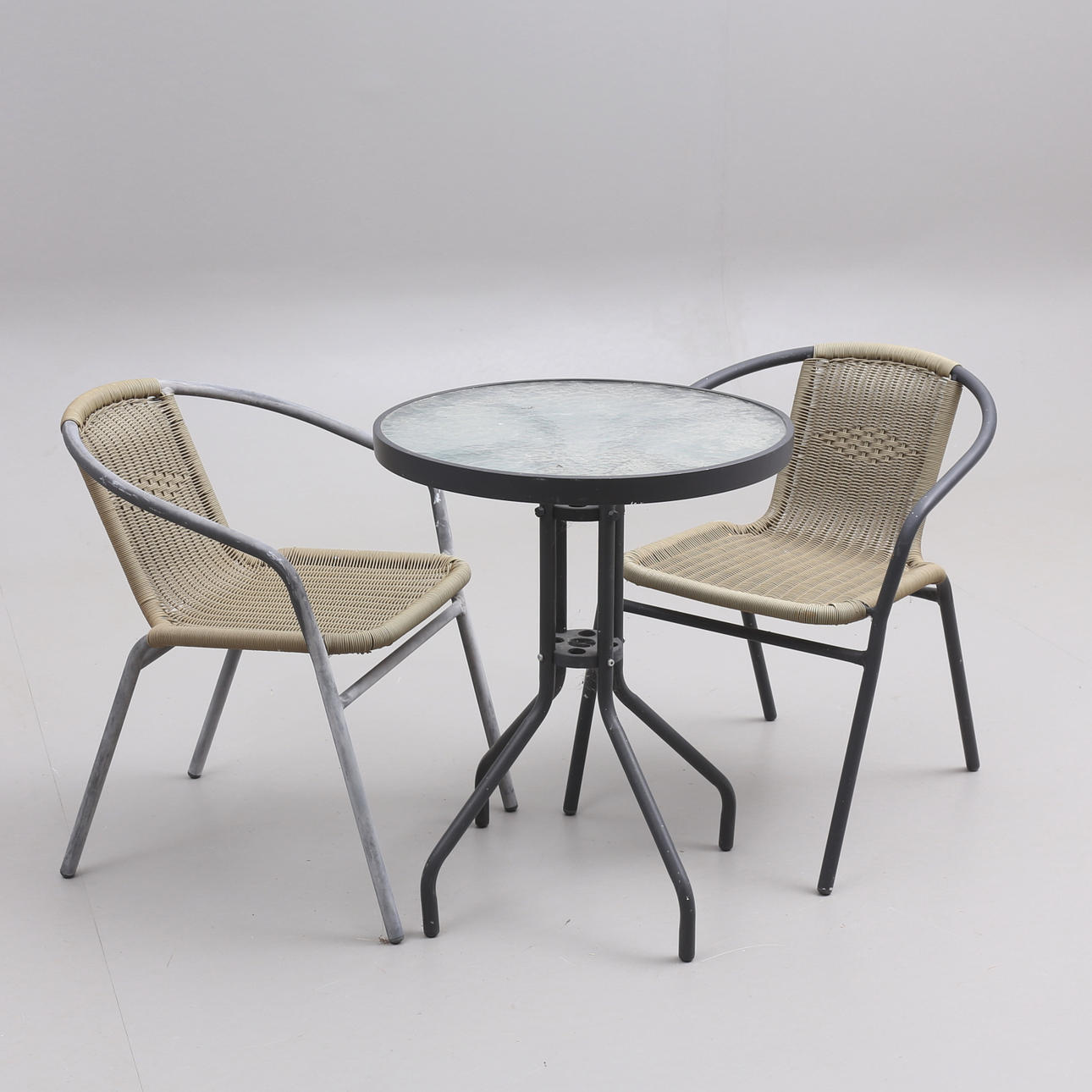 CAFEGRUPP, 3 delar, metall/konstrotting.