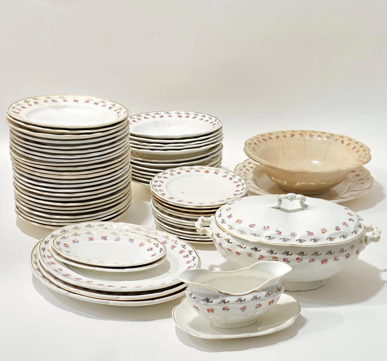 SAN CLAUDIO OVIEDO GESCHIRR.