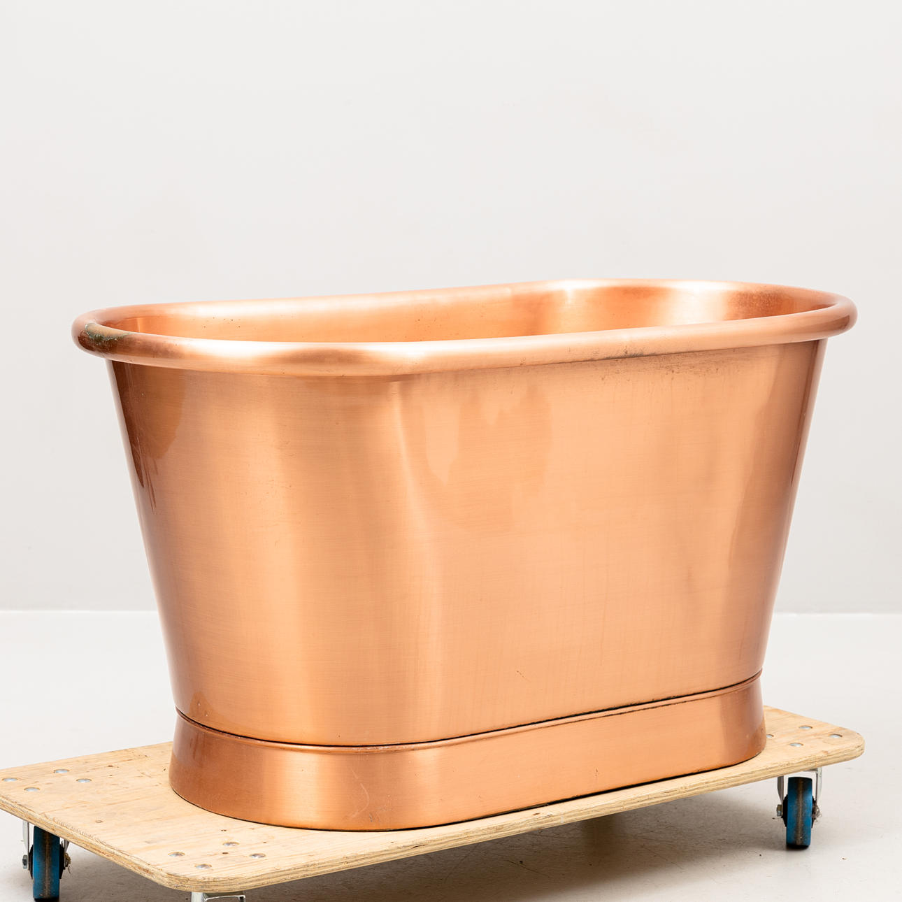 BADKAR, koppar, England, 2000-tal.