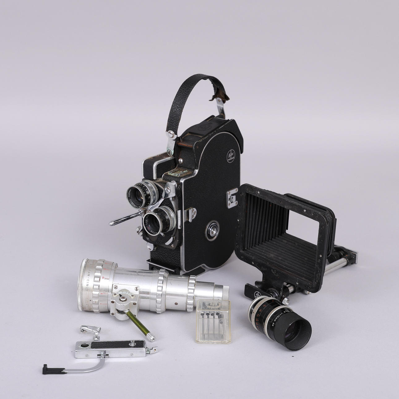 FILMKAMERA Bolex H16, 1940er.