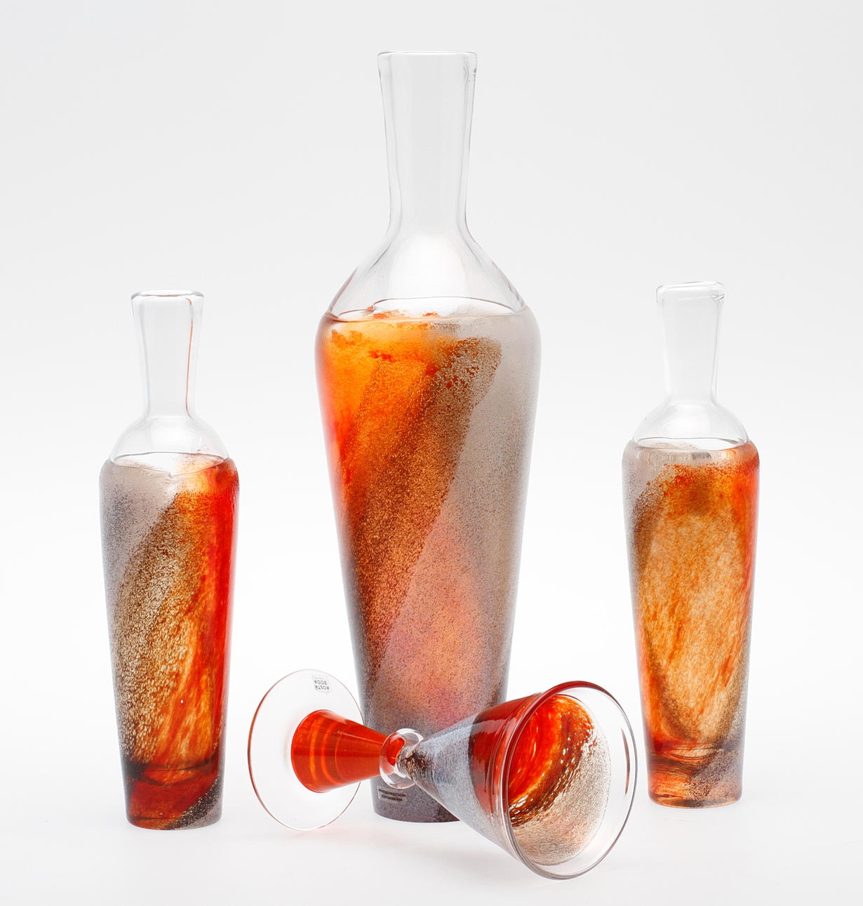 GLASFÖREMÅL, 4 delar, "Twister" Kjell Engman, Kosta Boda.