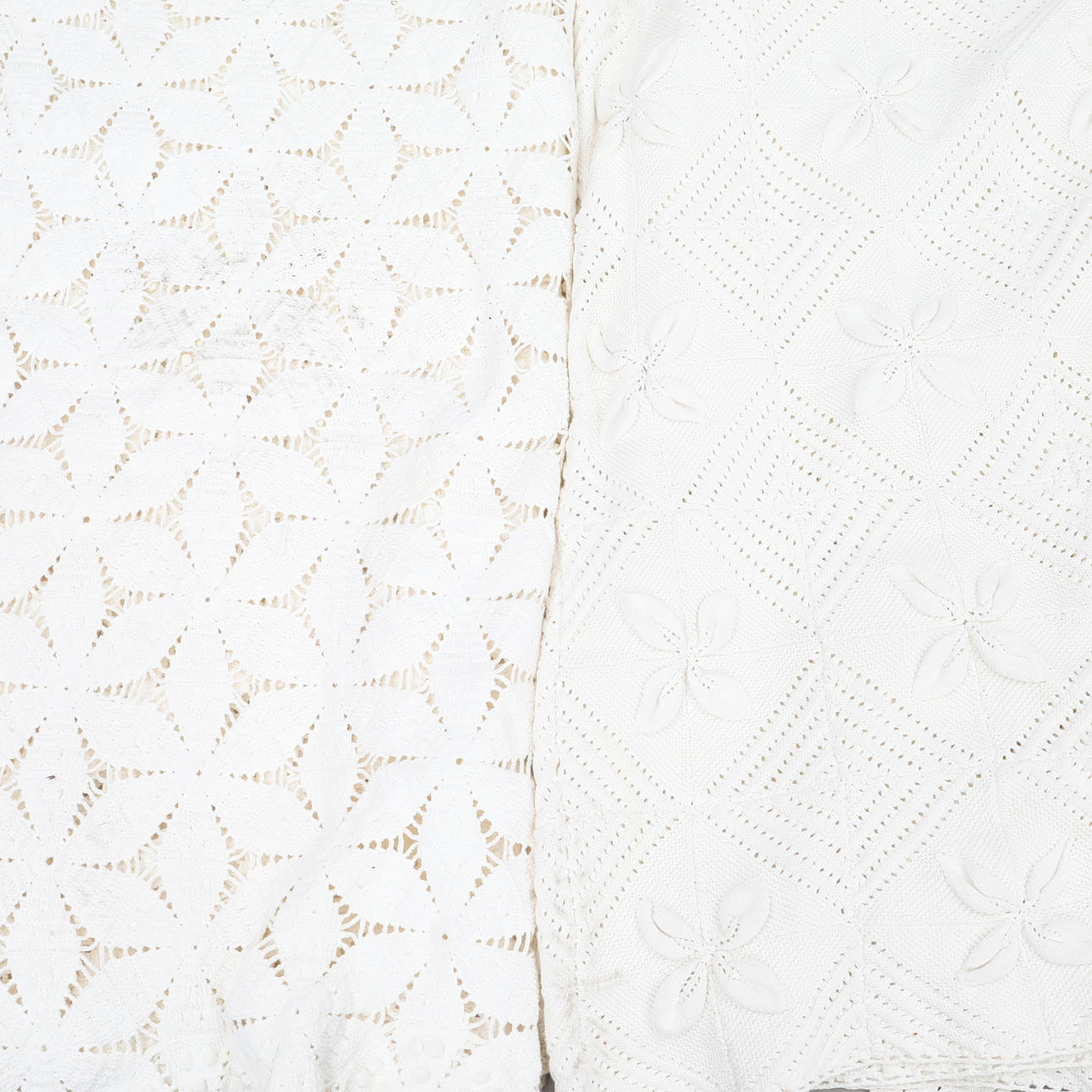 ÖVERKAST, 2 st, virkade/stickat.