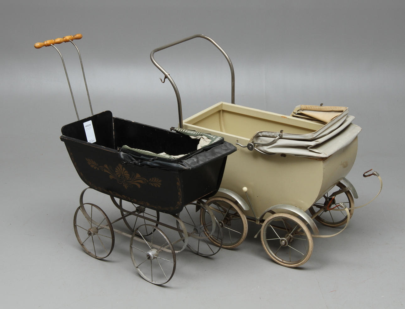 DOCKVAGNAR, 2 st, 1900-tal.