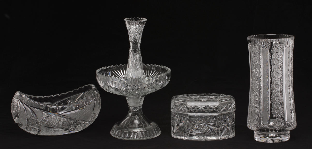 PARTI GLAS 4 delar, Böhmiskt. 1900-tal.