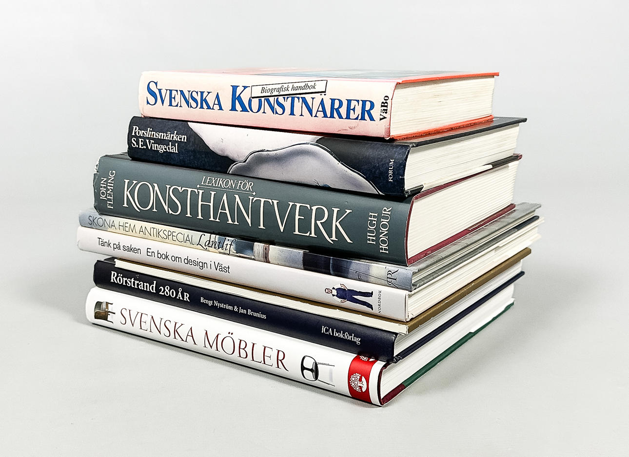 8 BOOKS, “Design & Art”.