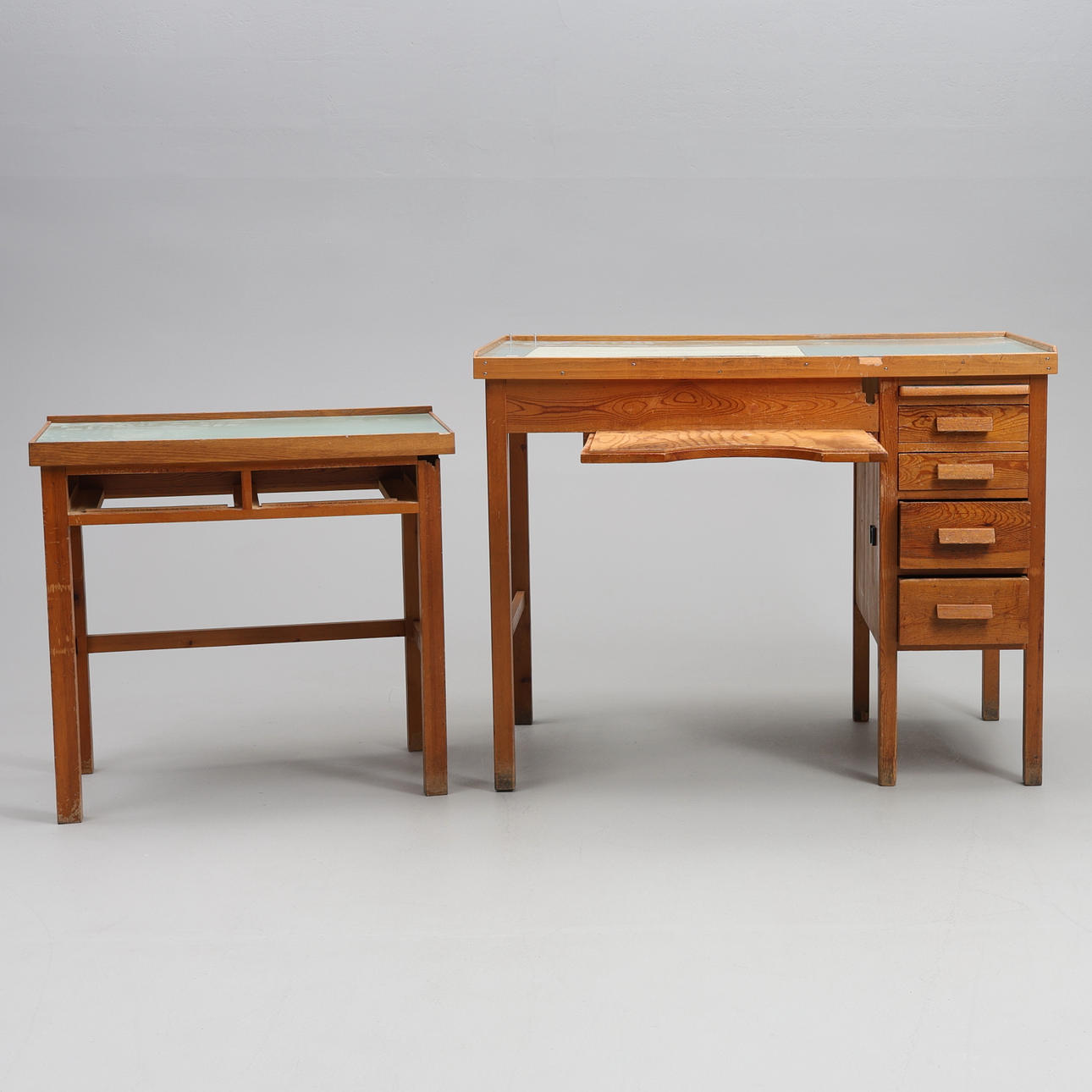 WATCHMAKERS' BENCHES/WORKBENCHES. 2 parts.