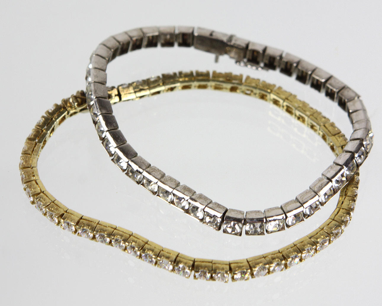 2 ARMBAND, tennisarmband, silver.