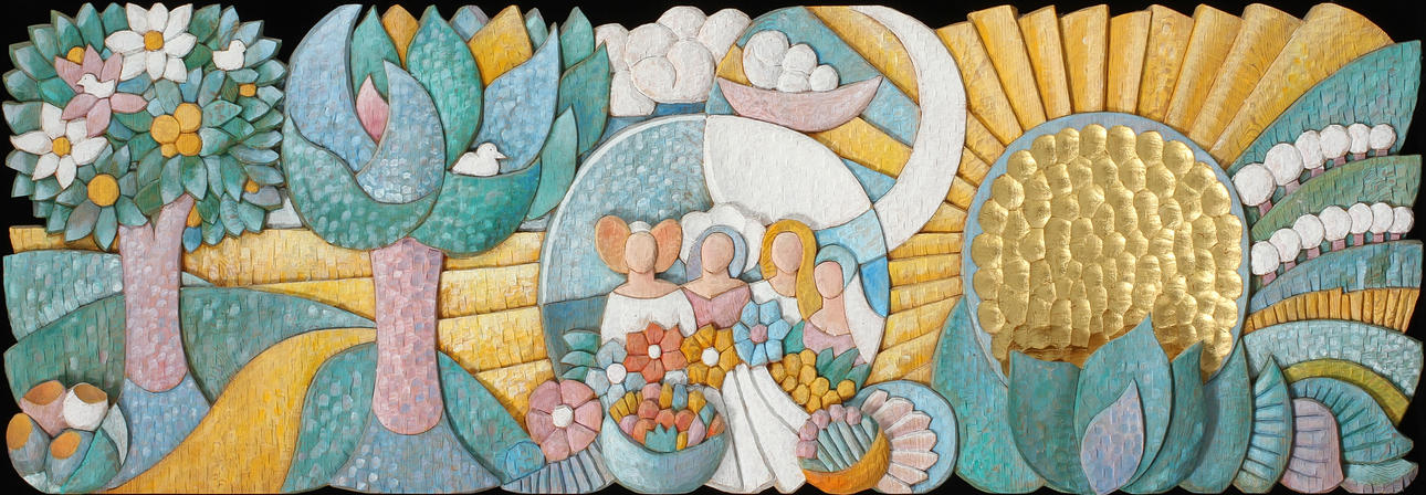 HARRY W SVENSSON. Väggrelief, bemålat och skuret trä. Fyra kvinnor i prunkande landskap. Signerad och daterad 1984 a tergo.