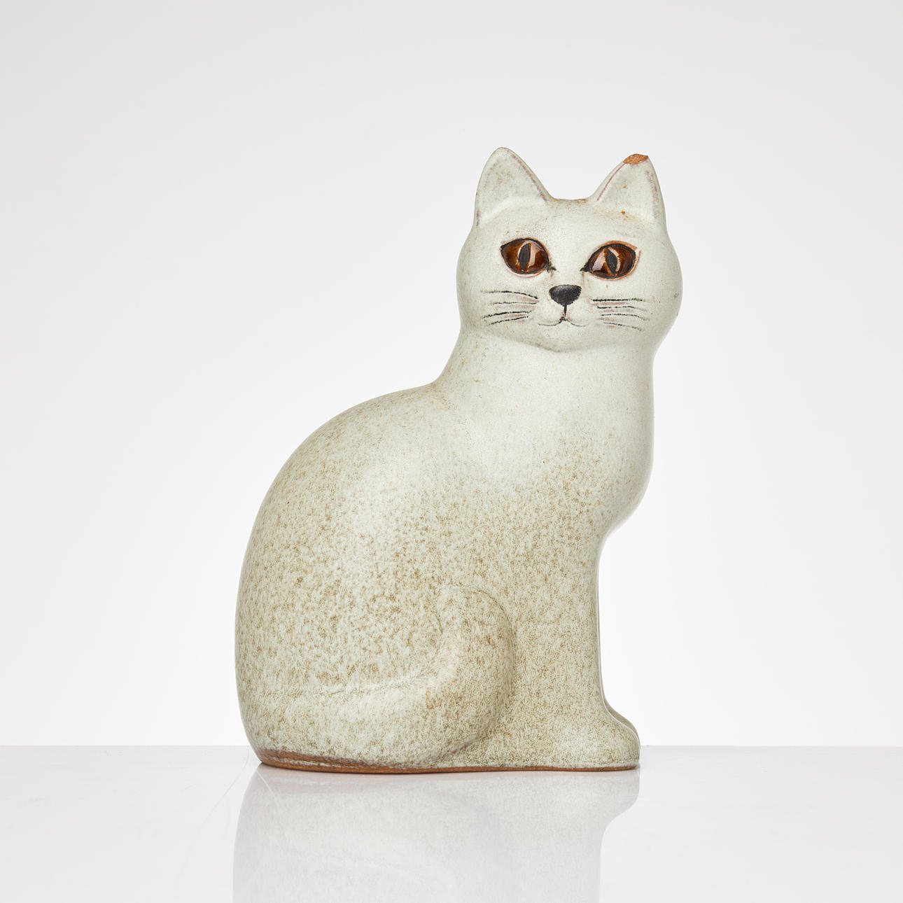 LISA LARSON. "Murre", glaserat stengods, osignerad.