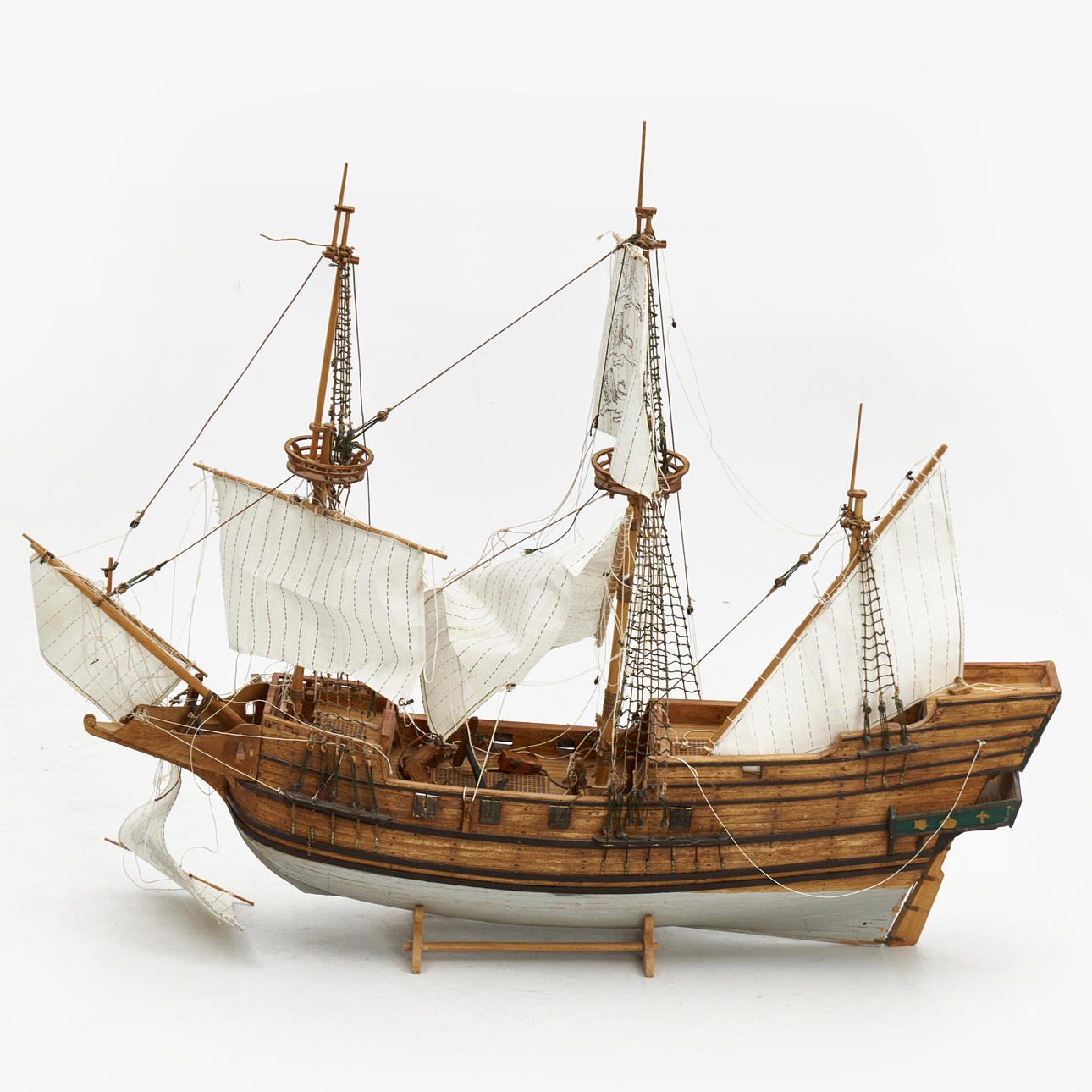 SKIBSMODEL, balsa, skib fra 1600-tallet.