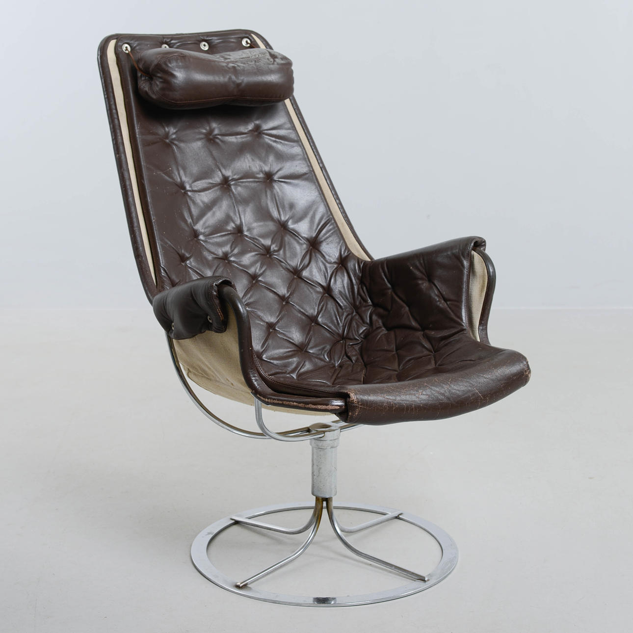 BRUNO MATHSSON. Fåtölj, "Jetson", DUX, formgiven 1969.