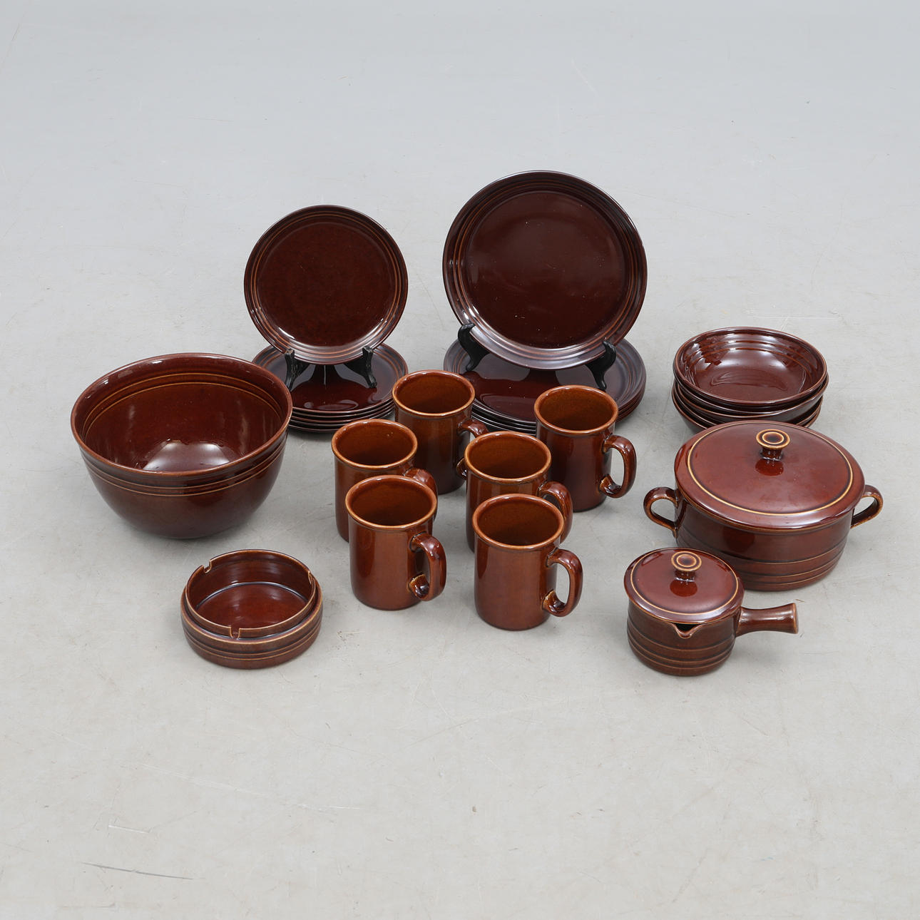 SERVIS, Gustavsberg " Rustik ", 26 delar.