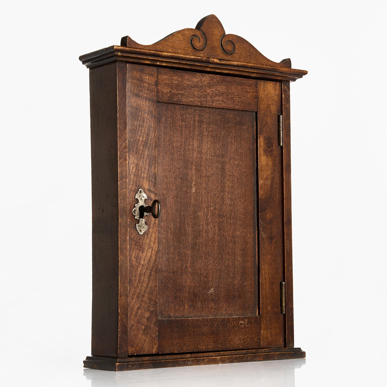 NYCKELSKÅP, ek, omkring år 1900.