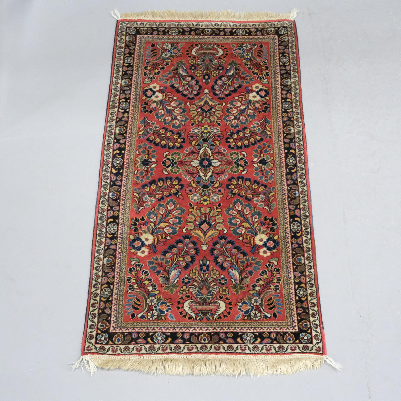 HANDGEKNÜPFTE GALERIEMATTE BIDETS.