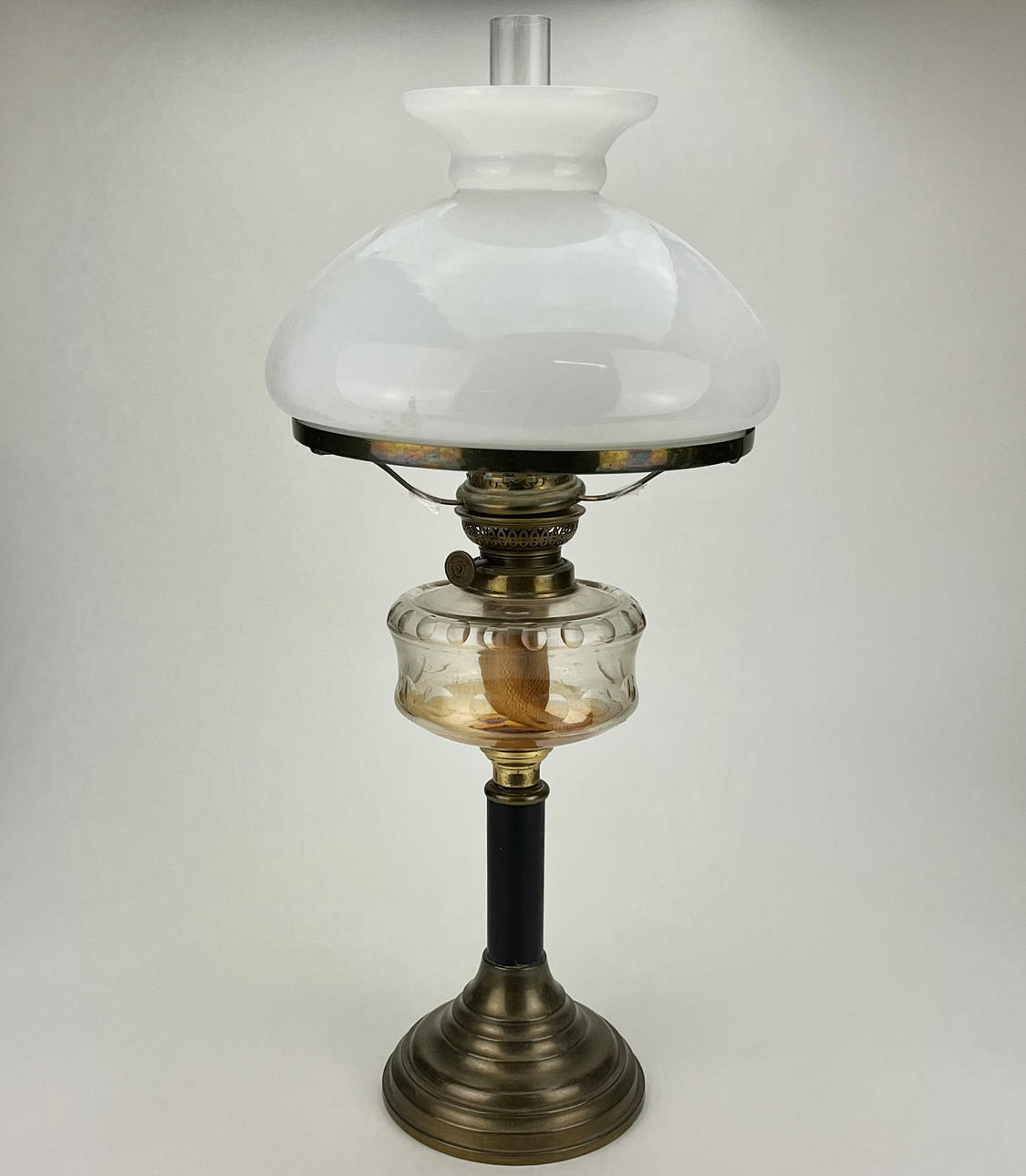 A table kerosene lamp, circa 1900.