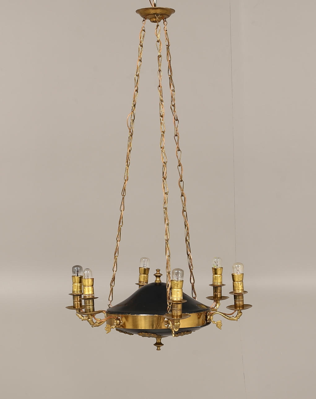 AMPEL, Karl Johan stil.