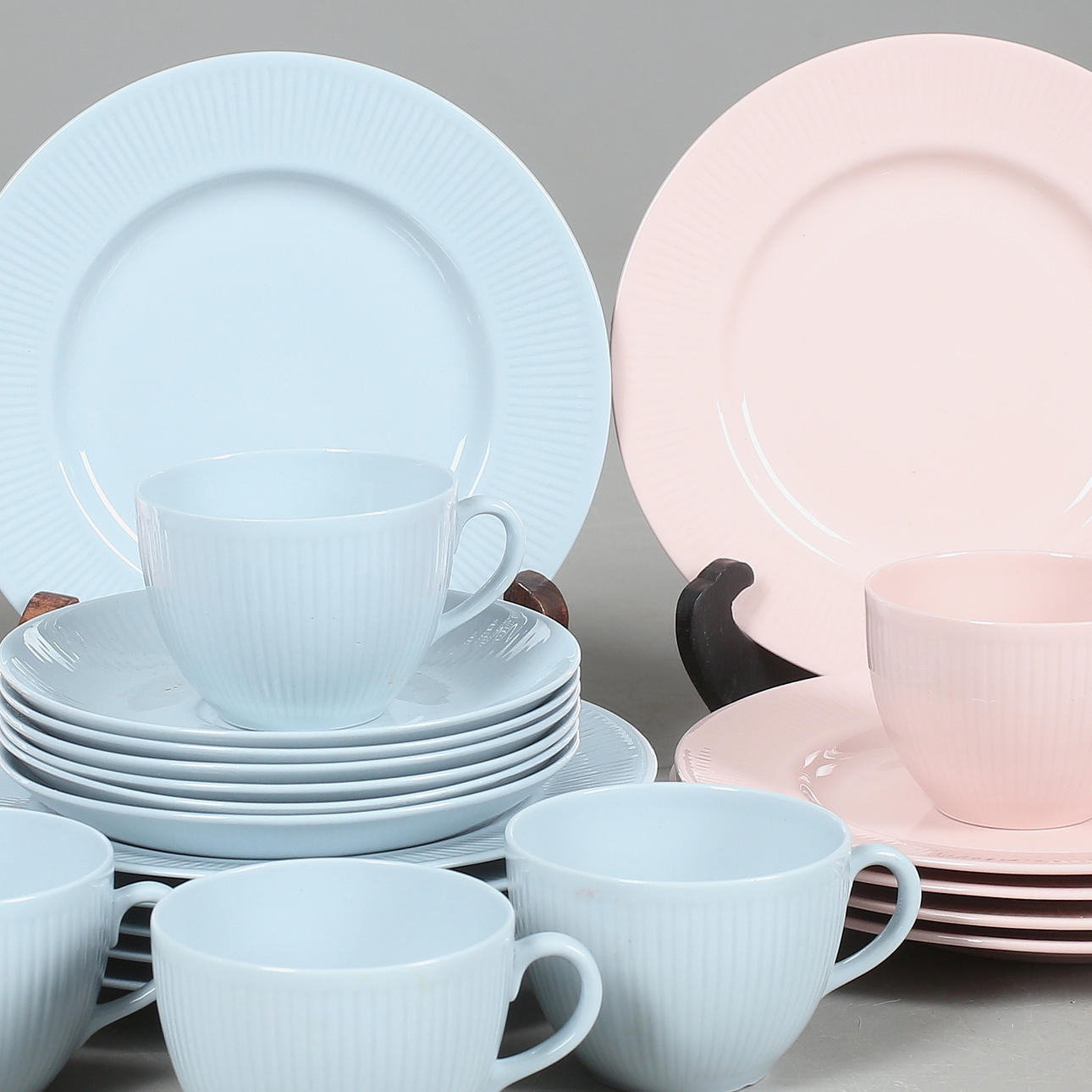 KAFFESERVIS, ca 28 delar, Arabia, porslin, 1900-talets mitt.