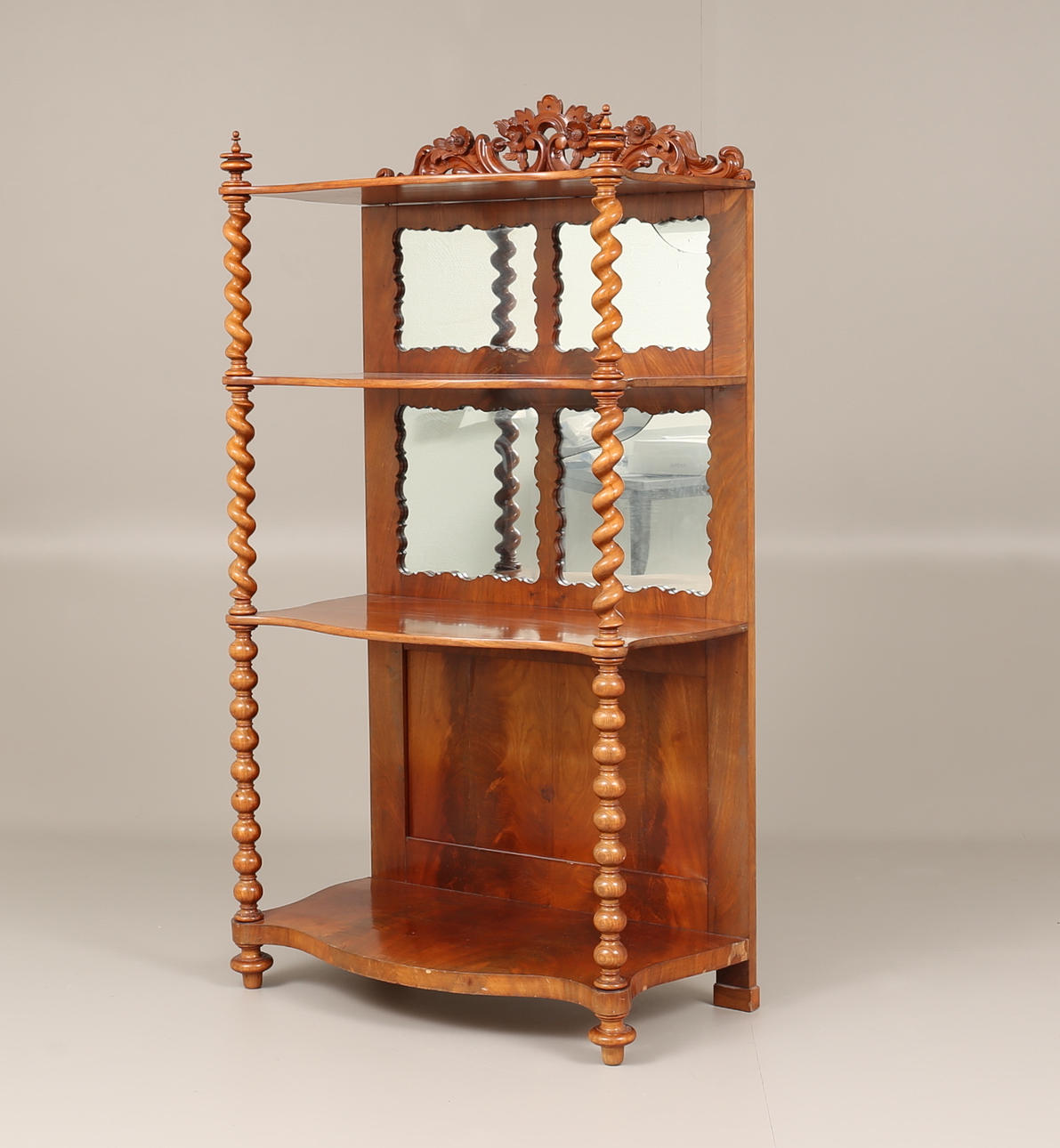 ATENIENNE, Nyrokoko, 1800-talets andra hälft. Mahognyfanér samt spegelglas.