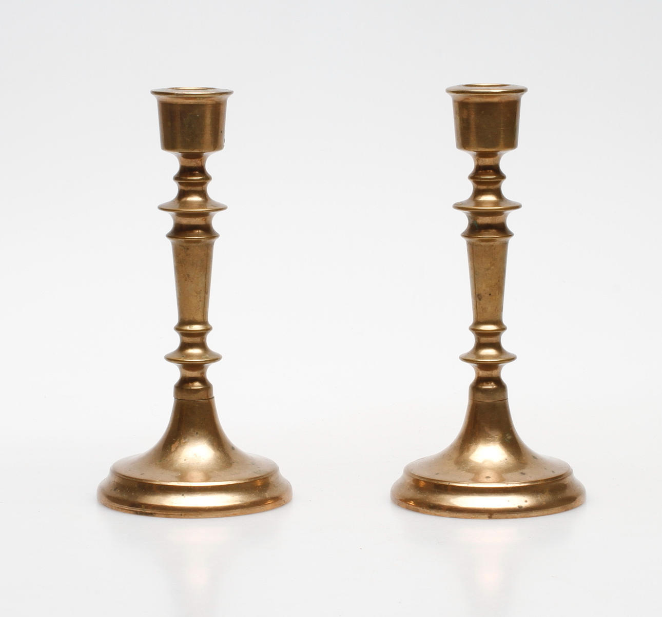 LJUSSTAKAR, ett par, Bersbo 1975.