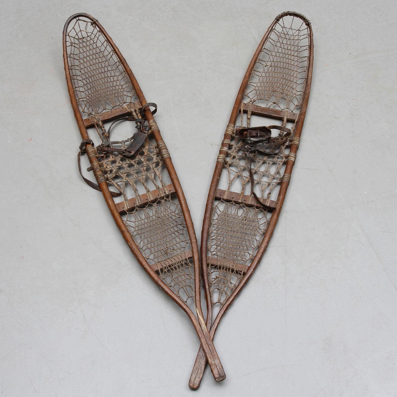 SNÖSKOR, ett par, C. A. Lund, USA, stämplade 1943.