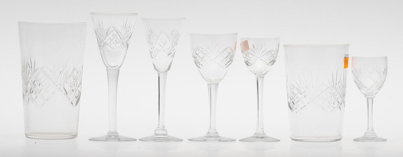 GLASSERVIS, 52 delar, sk helgaslipning, 1900-tal.