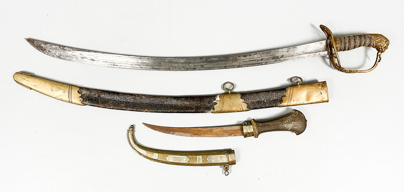 SÄBEL UND ANZUGMESSER.