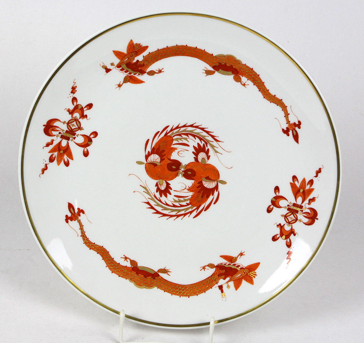 TELLER, Meissen, Rik drake, korallröd, guldkant.