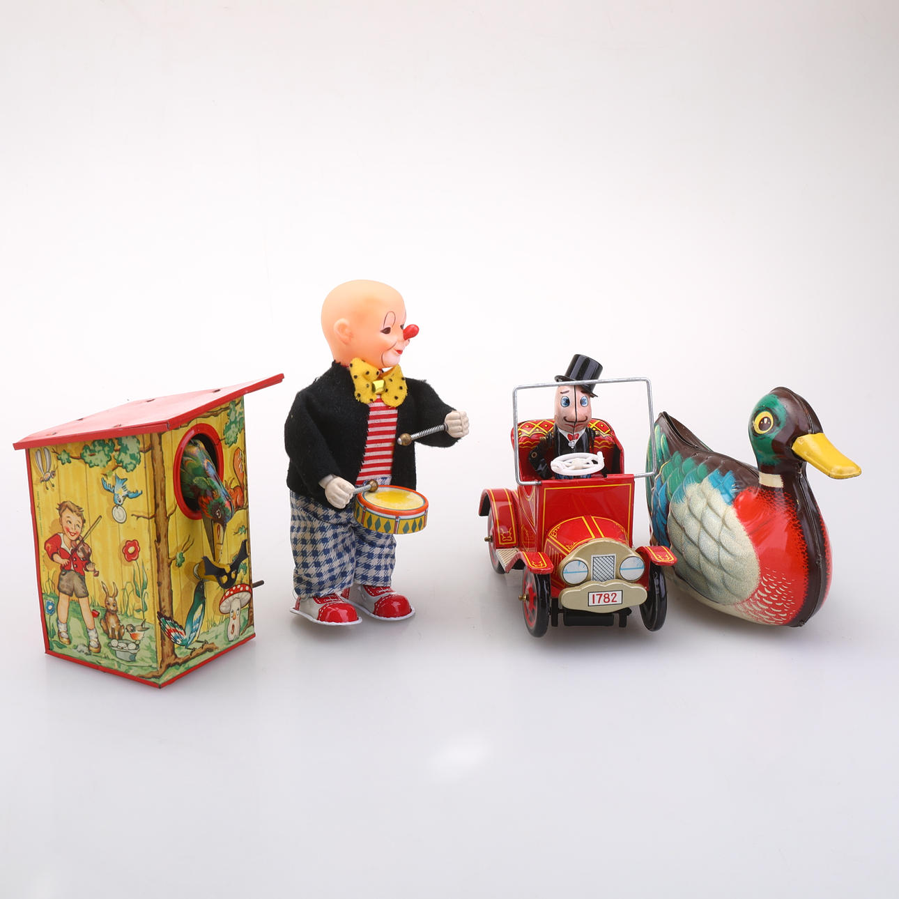 LEGETØJ, 4 stk., tallerken/plast, 1950'erne.