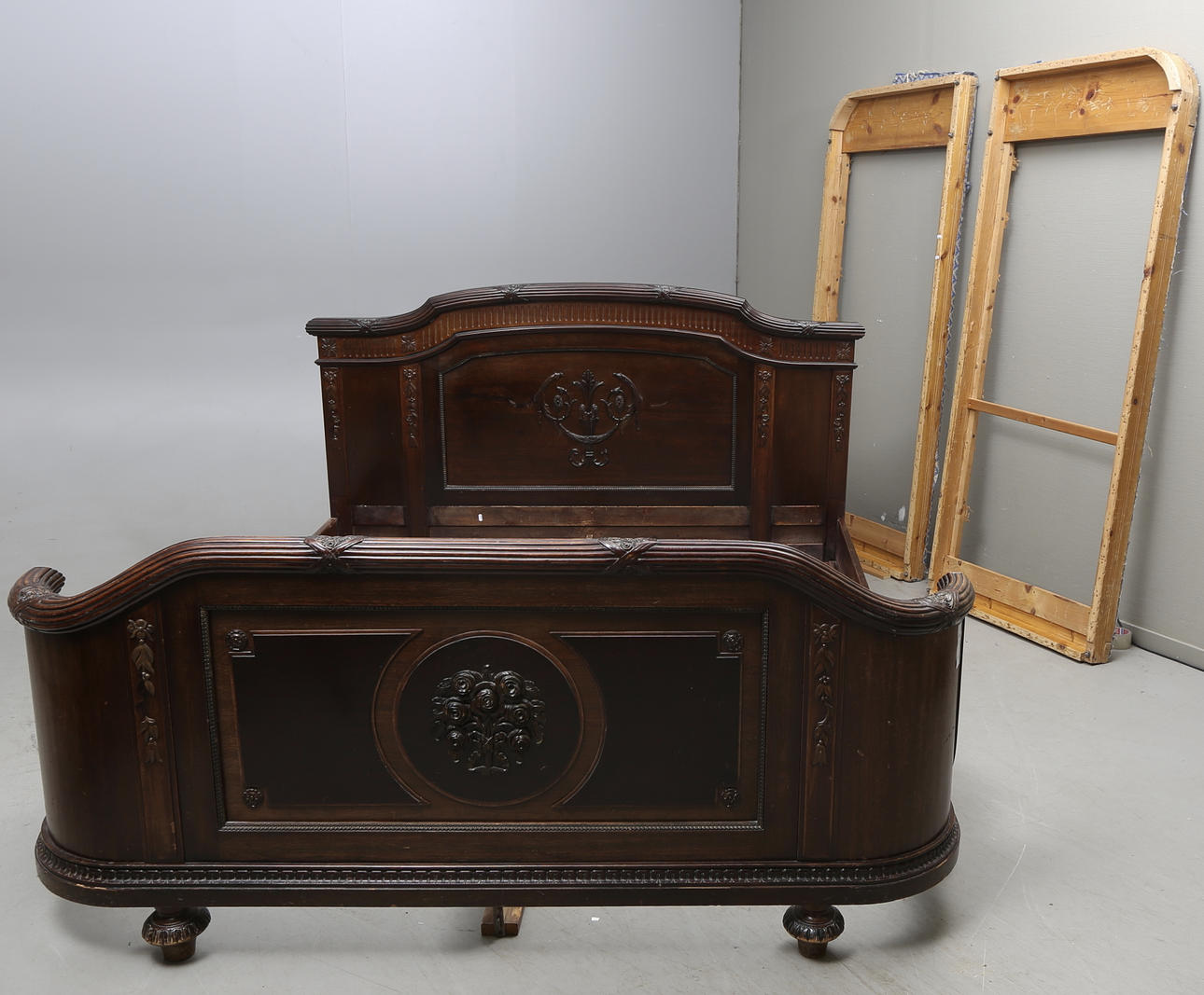 SÄNG, empirestil, Ryssland, sent 1800-tal.