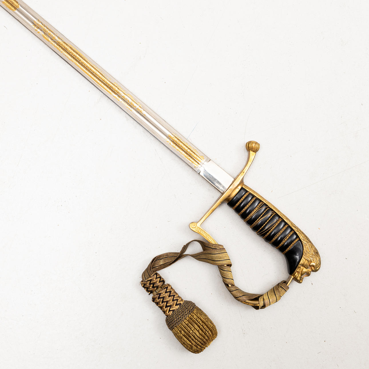 SABEL for officer, Sweden m/1899 with balja and portope. Weapons ...