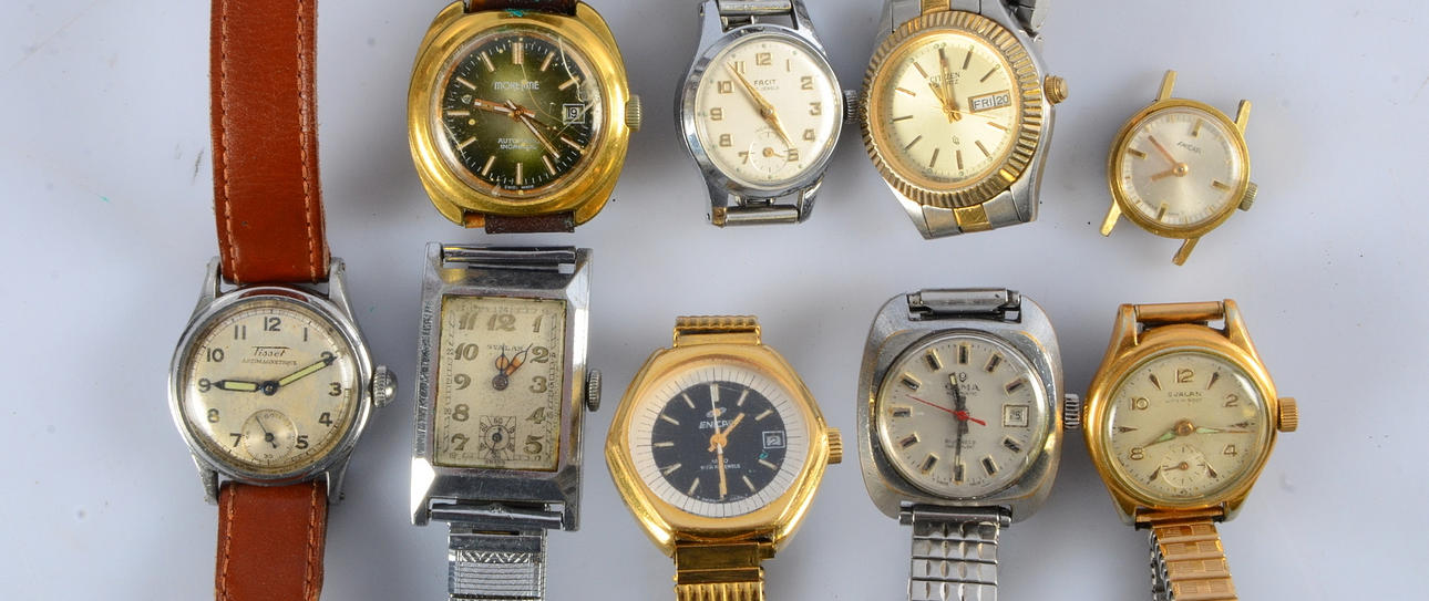 DAMARMBANDSUR, 9-stycken.