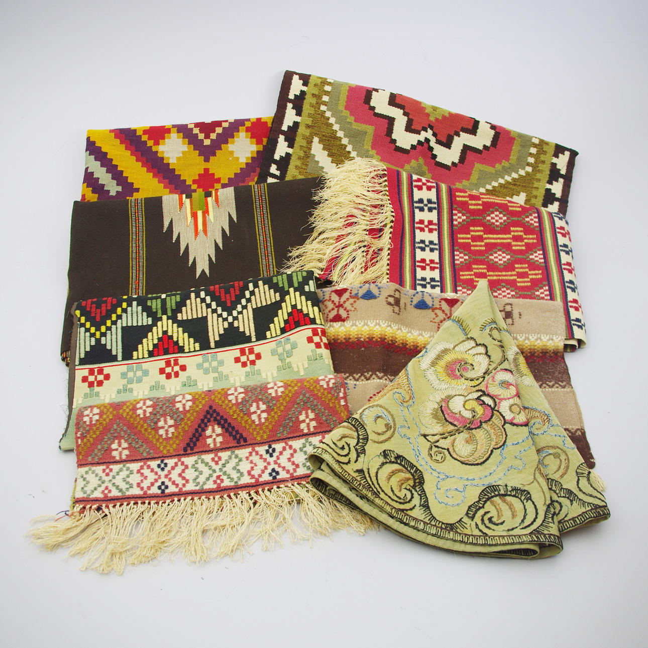 DUKAR SAMT BONADER, tidigt 1900-tal, allmoge/jugend.