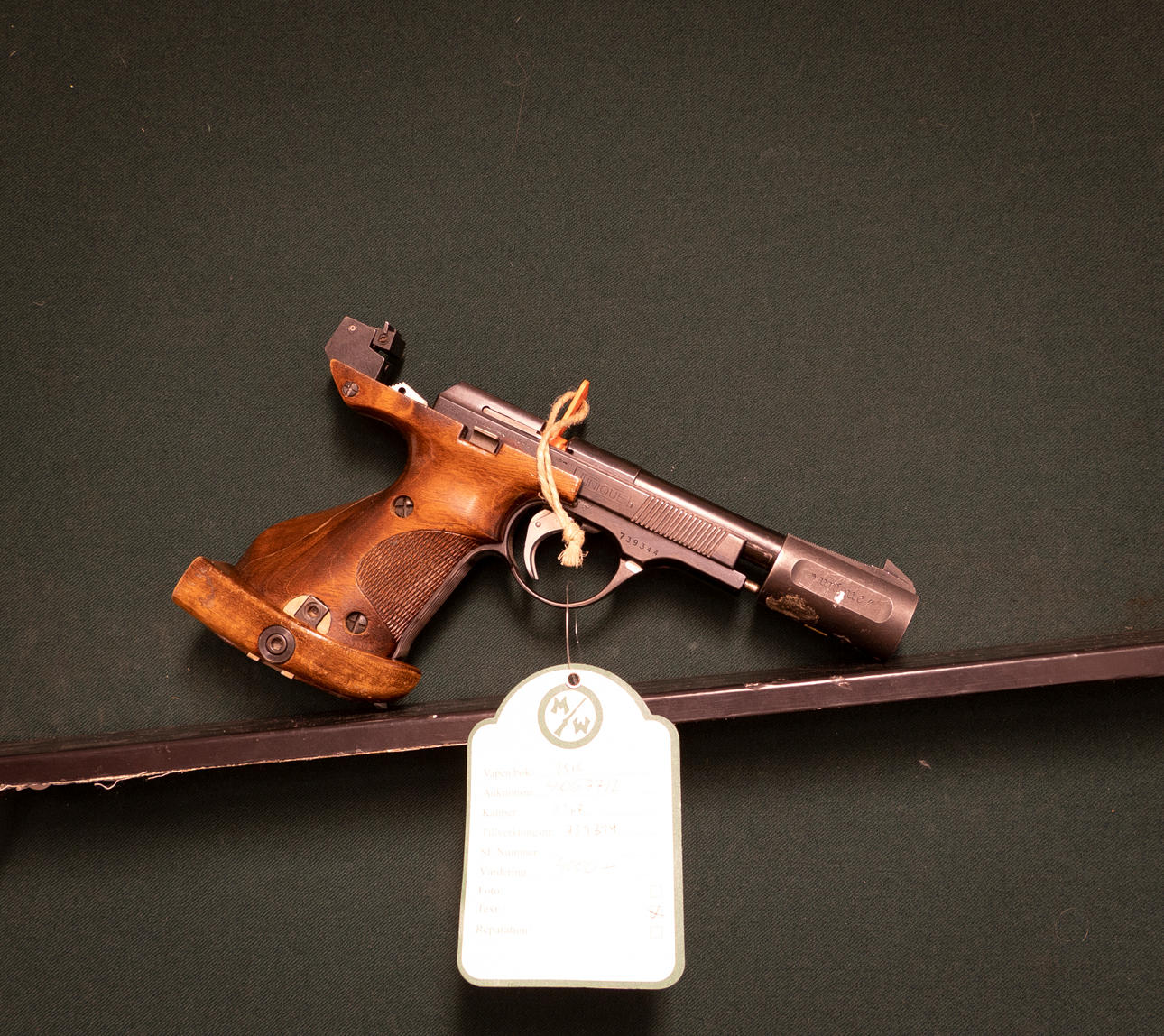 Unique DES-69 .22LR #739344.