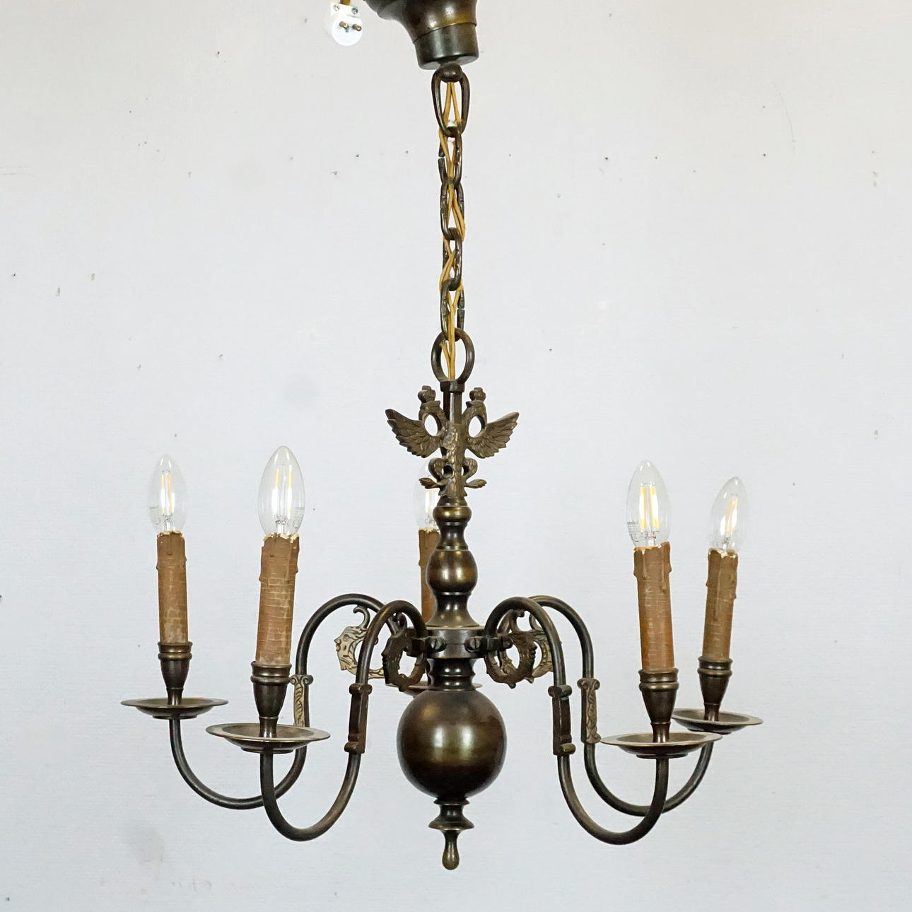 MALMKRONA, mässing, tidigt 1900-tal.