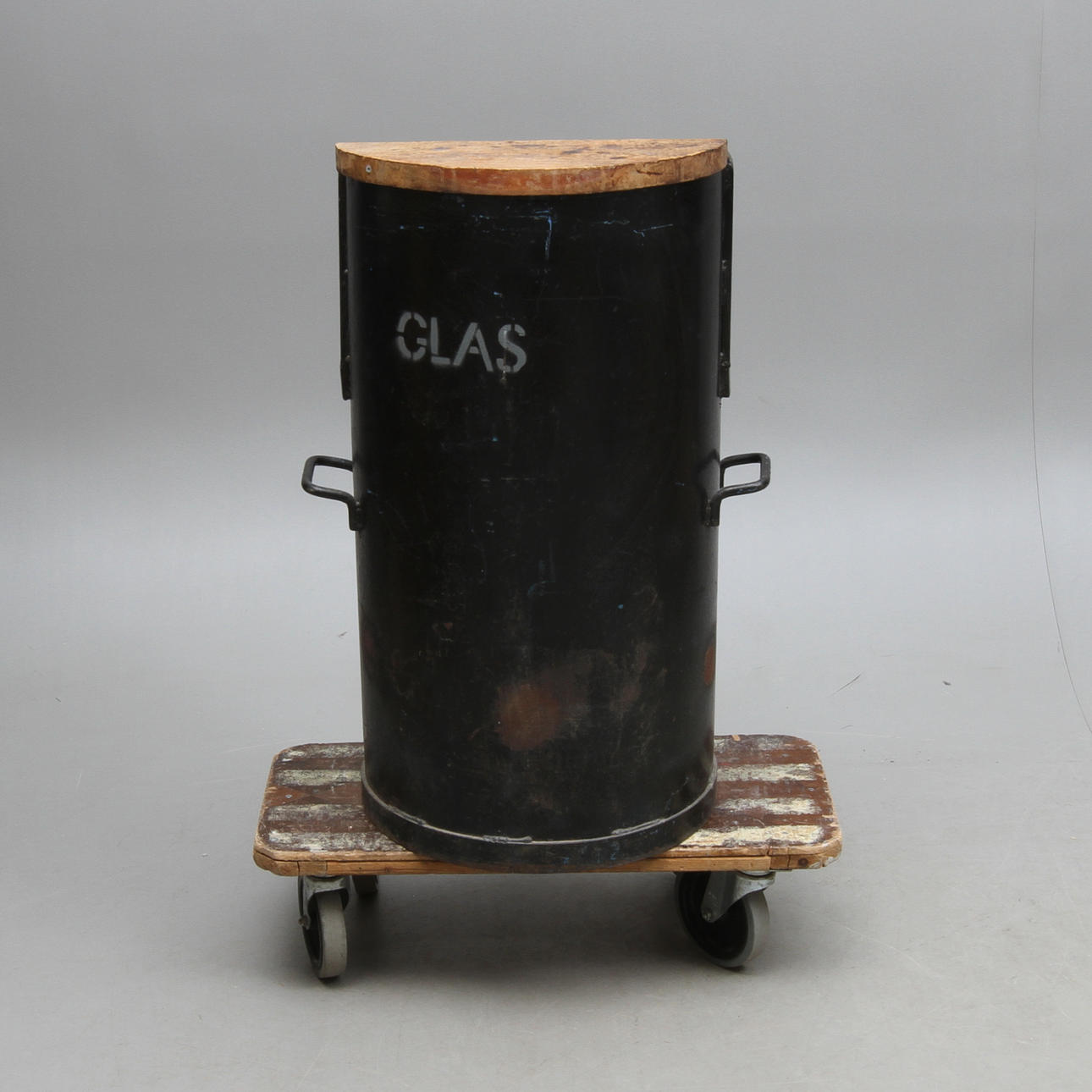 TUNNA med hantag, järn, 1900-tal.