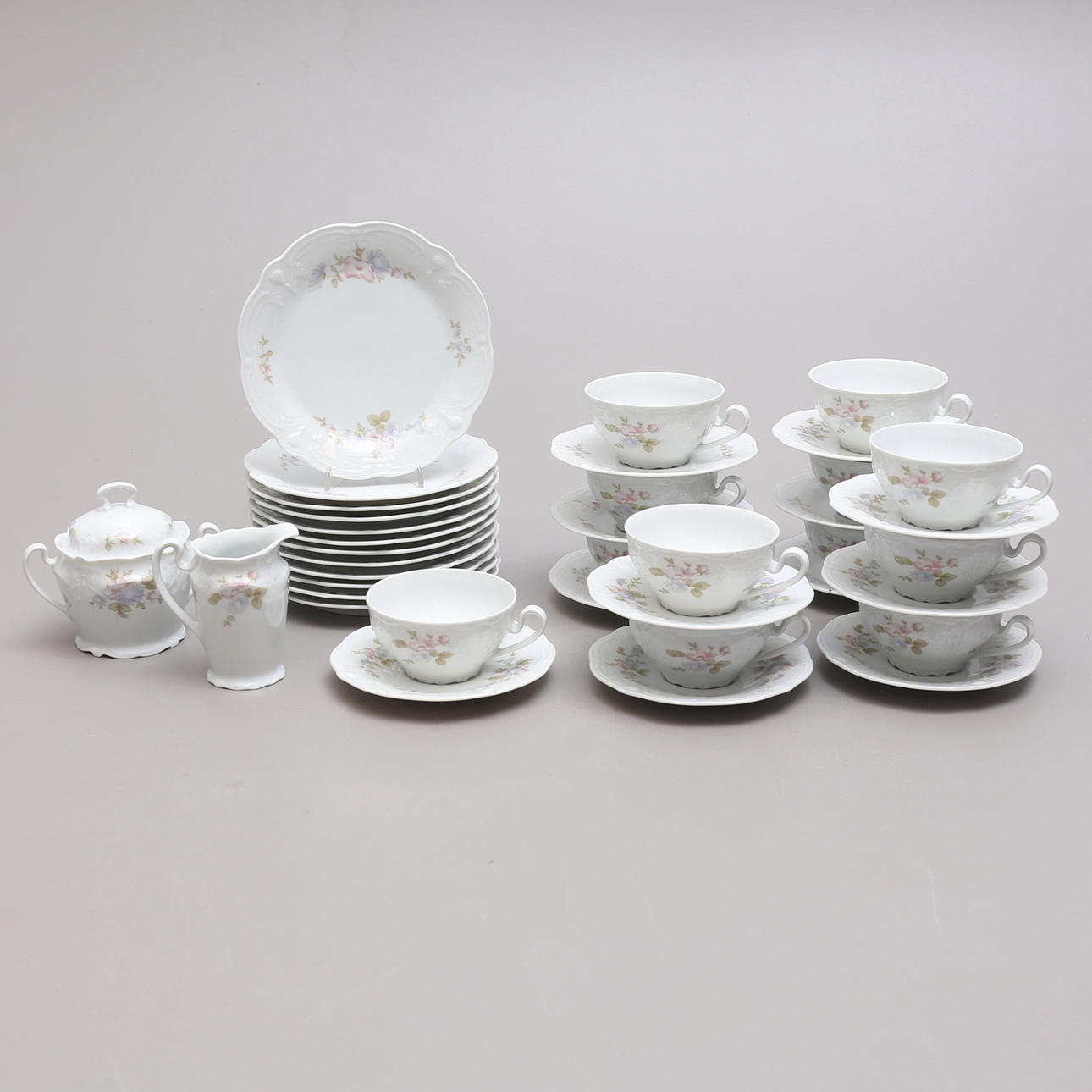 Ein 38-teiliges Kaffeeset, Blumengeschirr, Hackefors.