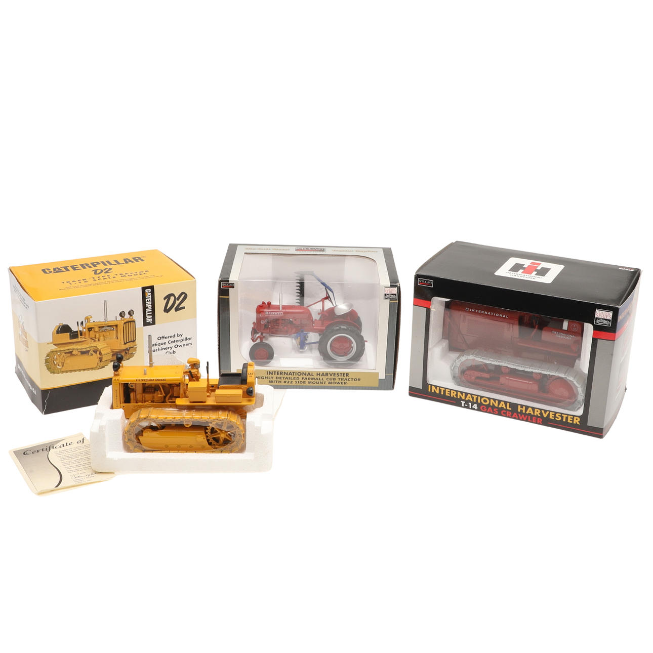 BOXADE MODELLTRAKTORER OCH LARVTRAKTOR - SPECIALGJUTEN.