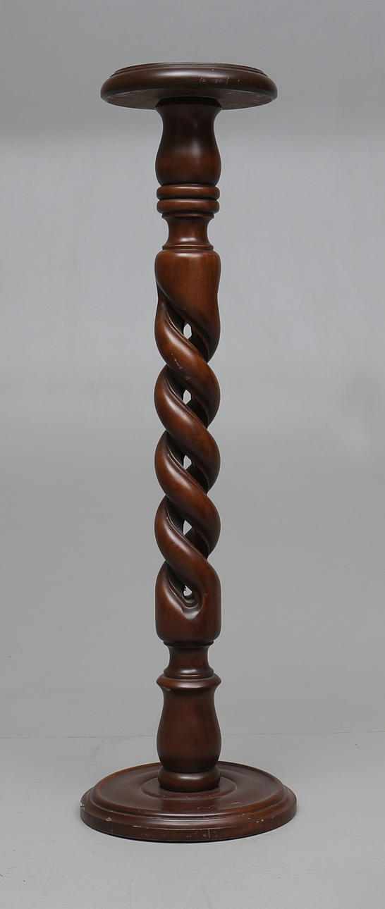 PIDESTAL, mahogny, vriden kolonn, 1900-tal.