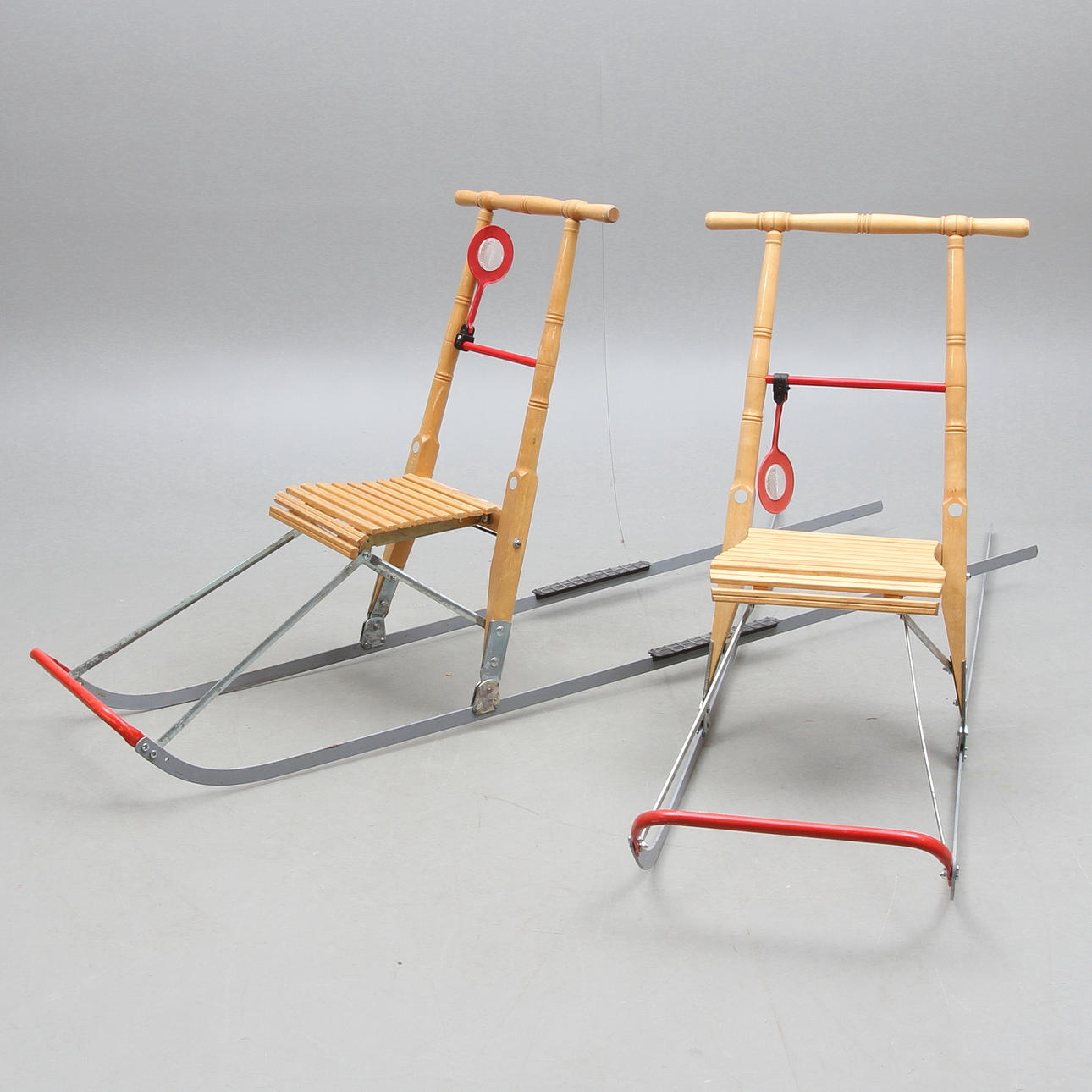 SPARKAR 2 st, märkta ESLA Finland, 1900/2000-tal.