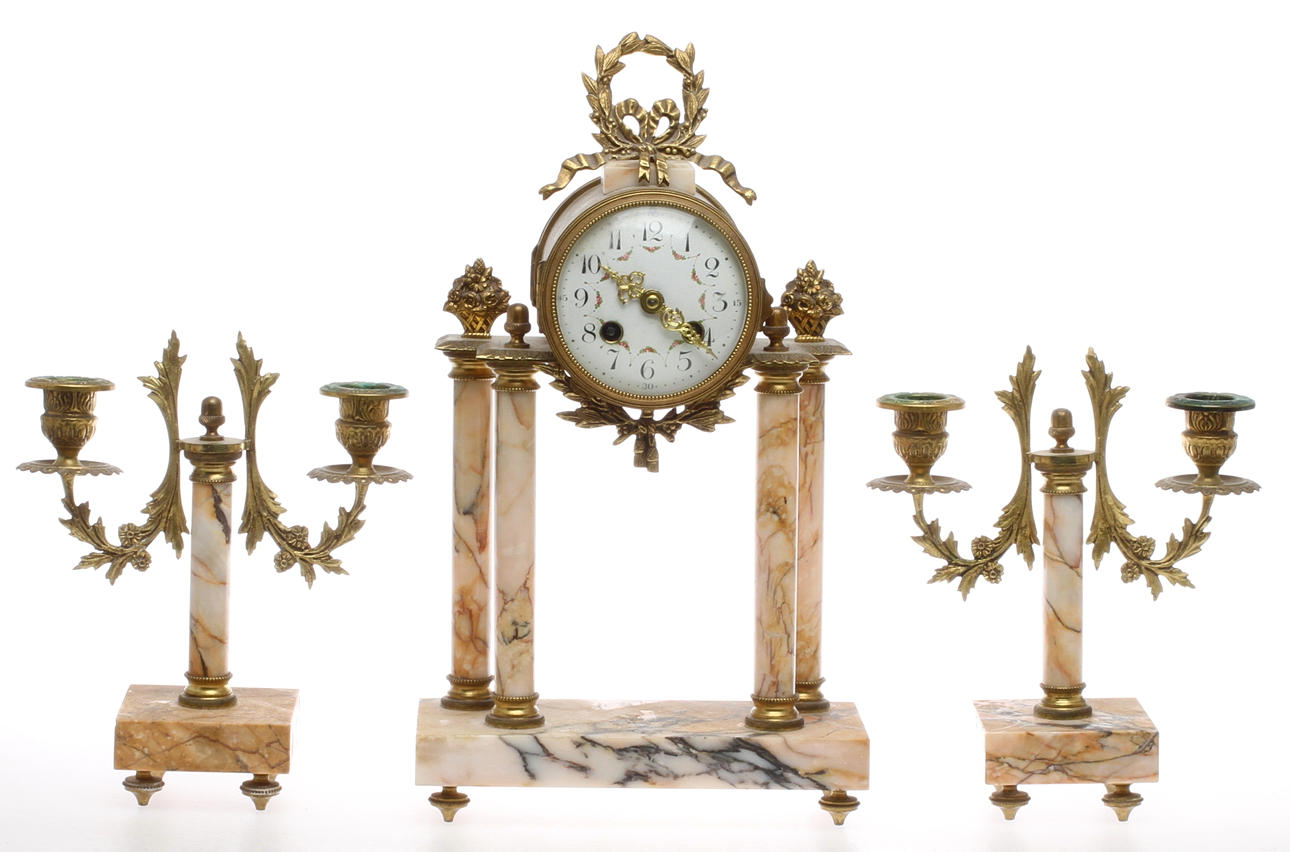 BORDSGARNITYR, 3 delar, empirestil, 1900-tal.