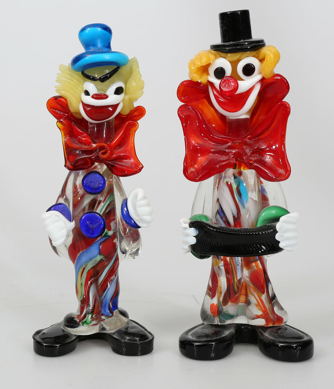CLOWNER, glas, 2 stycken, 1900-talets andra hälft.
