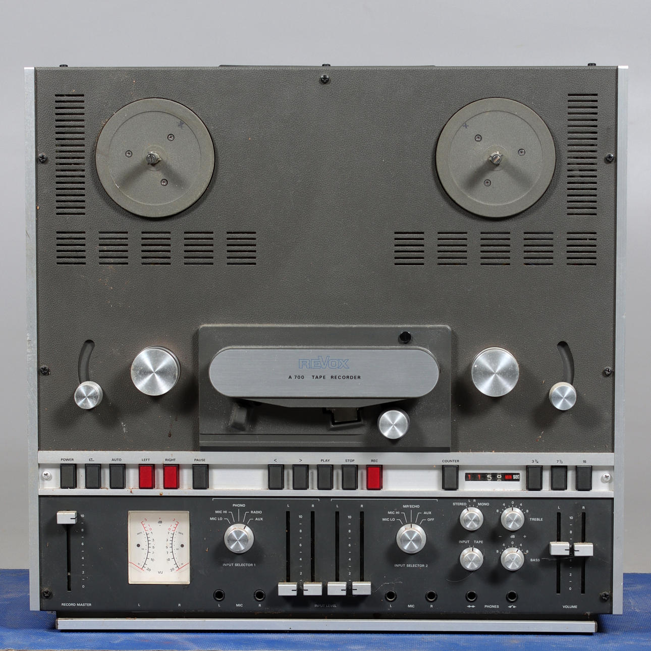 RULLBANDSPELARE, Revox A 700, 1900-talets senare del.