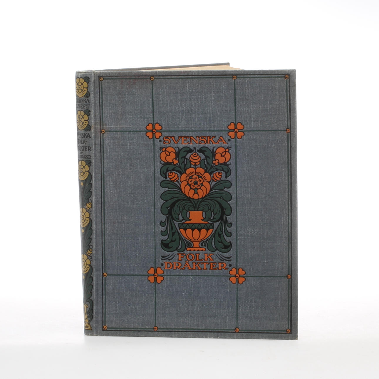 BOK, "Svenska Folkdräkter", P.G Wistrand, Nordiska Museet, 1907.