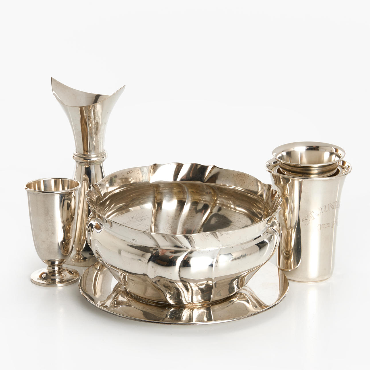 SILVER, 5 prispokaler, fat, skål, vas.