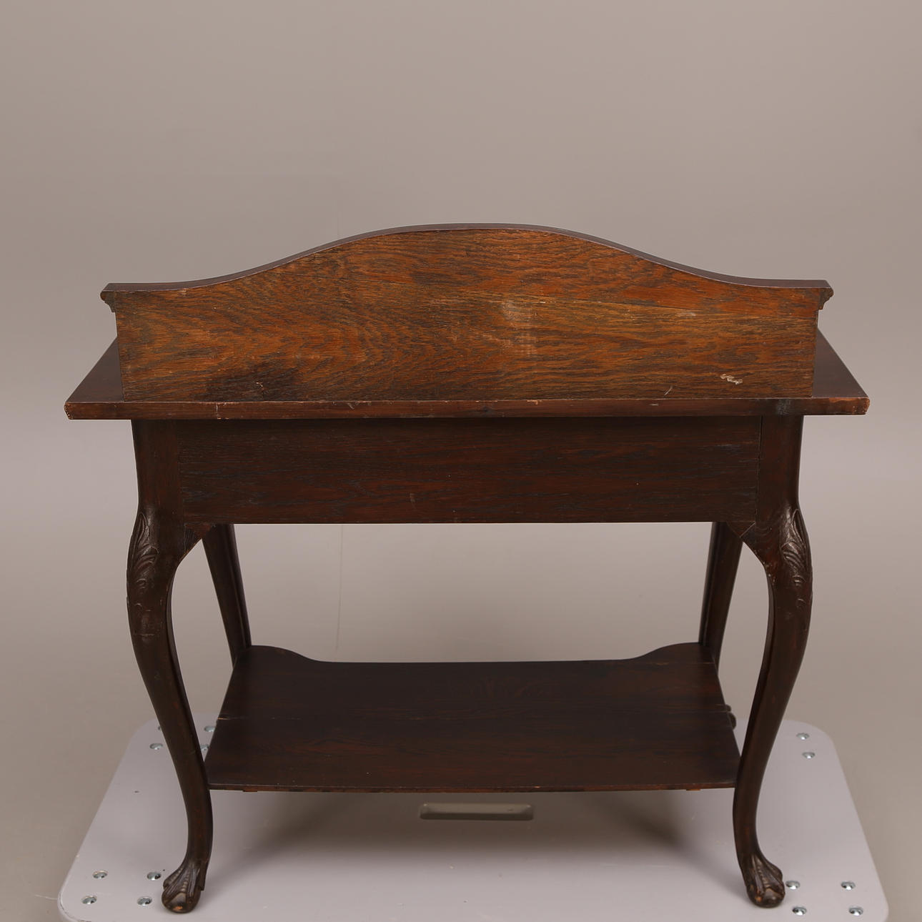 SERVERINGSBORD, ek, bondrokoko, kulklofötter, 18-/1900-tal.