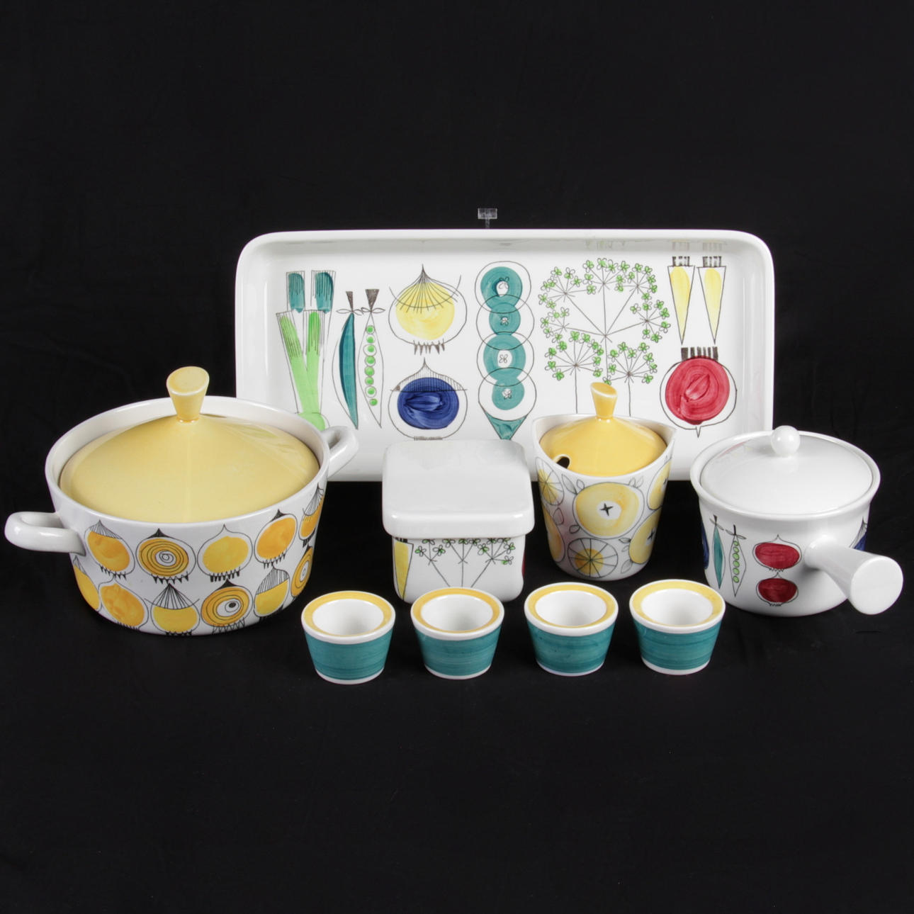 SERVISDELAR, 9 delar, porslin, "Picknick", Marianne Westman, Rörstrand.